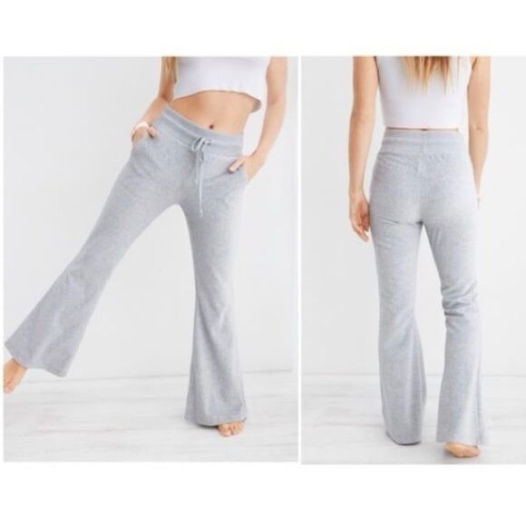 Aerie Real Obsessed Velour High Waisted Kick-It Flare Pant in Toasty Large LONG - Picture 12 of 12